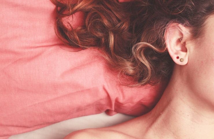 How to Get Better Sleep As a Sleep-Deprived Mom (Yes, Really)