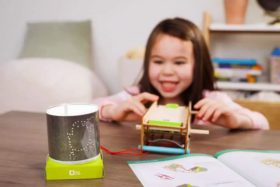 A Kiwi Crate subscription makes the perfect experience gift for kids